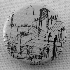 Badge Toîts de Paris - Encre