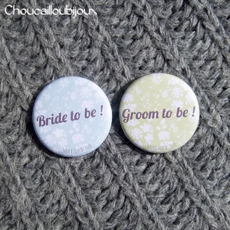 Kit de 2 badges Futurs Mariés - « Bride & Groom To Be »