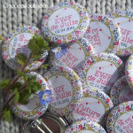 Badges personnalisés EVJF Camille - Liberty Rouge, Bleu, Vert