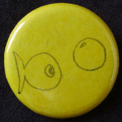 Badge Poisson Jaune