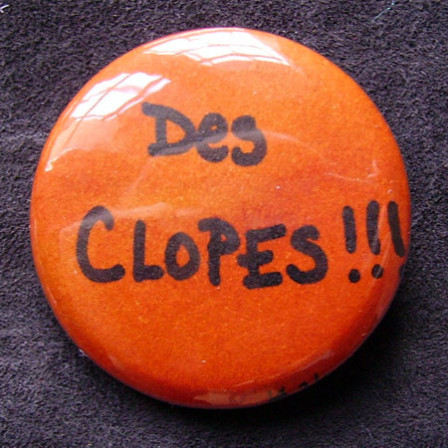Badge Des Clopes !!