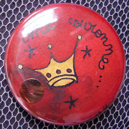 Badge Ma couronne Rouge
