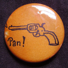 Badge Pistolet Six Coups 2.0