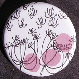 Badge Fleurs - Pastilles Rose Pâle