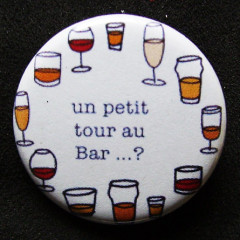 Badge Taverne - Un petit tour au bar