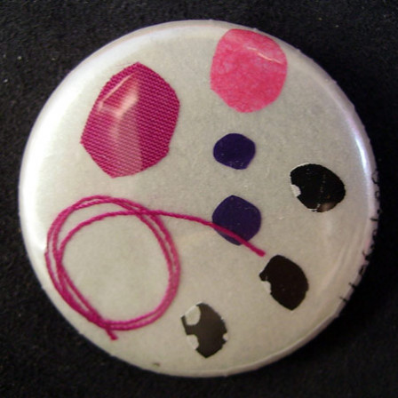 Badge Crépitement Rose Noir Blanc