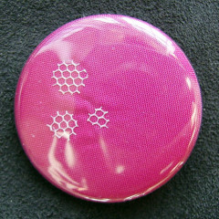 Badge Rose Amarante Tulle Blanc