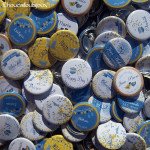 Mariage "Oiseaux Jaunes & Bleus", badges personnalisés de Susie & David