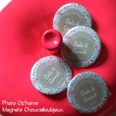 Mariage « Perle & Liberty », badges personnalisés d'Élodie & Gwenaël