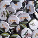 Mariage « Sud-Ouest », badges personnalisés de Chantal & Stéphane