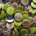 Mariage "Orchidée & Bambou", badges personnalisés de Aurélie & Pierre-Adrien