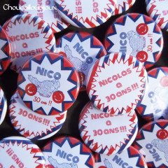 Badges Personnalisés Anniversaire Nicolas - Moto Rouge & Bleu