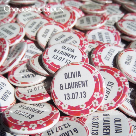 Mariage "Vintage Liberty", badges personnalisés de Olivia & Laurent