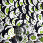 Mariage "Vert Pop !", badges personnalisés de Aurélia & Romain